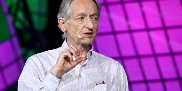 Geoffrey Hinton AI warning: Humanity may not be able to stop superintelligent machines