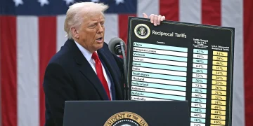OECD Downgrades U.S. Growth, Warns Tariff Impact Looms