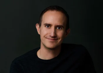 Morgan Housel on Success: Why a “Reverse Obituary” Matters More Than Wealth