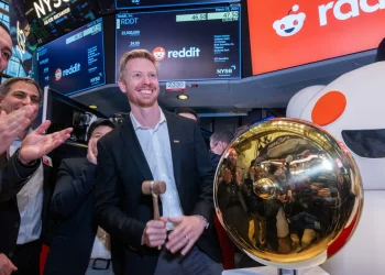Reddit CEO Steve Huffman Becomes a Billionaire 20 Years After Founding Site