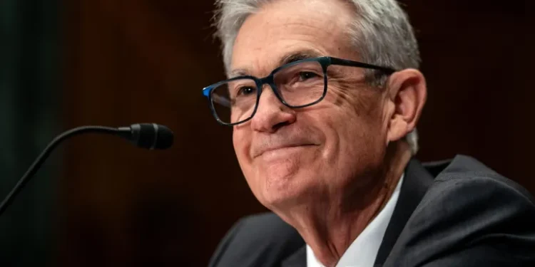 US Labor Market Stabilizes, Easing Pressure on the Federal Reserve